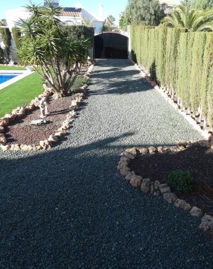 Image No.44-3 Bed Villa / Detached for sale