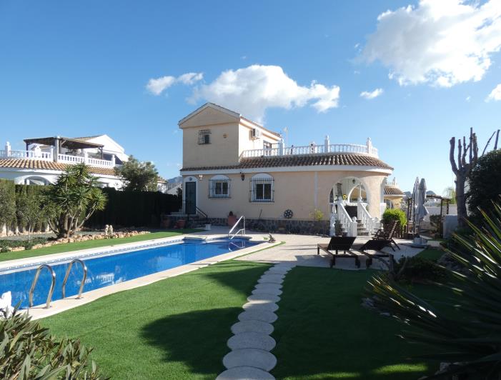 Image No.60-3 Bed Villa / Detached for sale