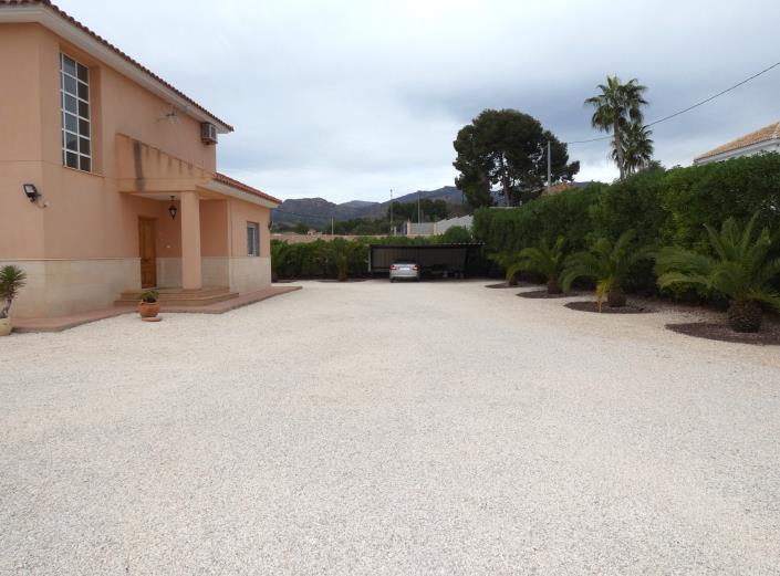 Image No.9-3 Bed Country House for sale