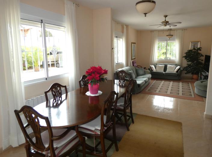 Image No.31-3 Bed Country House for sale