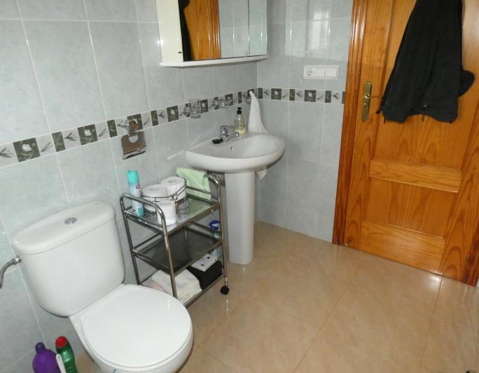 Image No.33-3 Bed Country House for sale