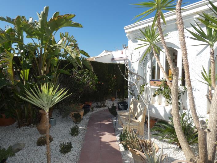 Image No.7-2 Bed Villa / Detached for sale