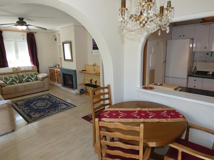 Image No.17-2 Bed Villa / Detached for sale