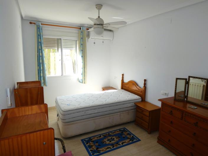 Image No.29-2 Bed Villa / Detached for sale