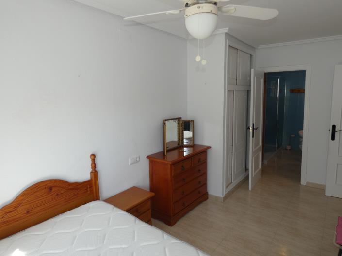 Image No.30-2 Bed Villa / Detached for sale