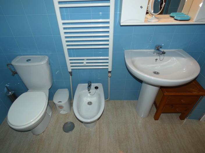 Image No.33-2 Bed Villa / Detached for sale