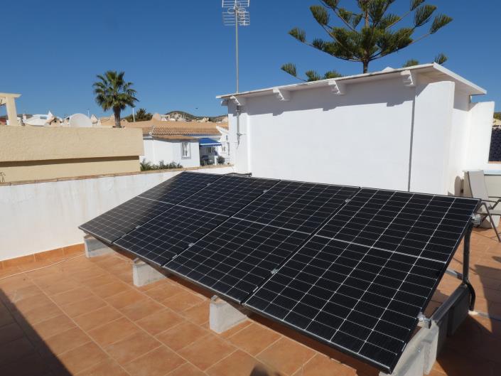 Image No.40-2 Bed Villa / Detached for sale