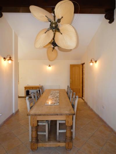 Image No.8-3 Bed Country Property for sale