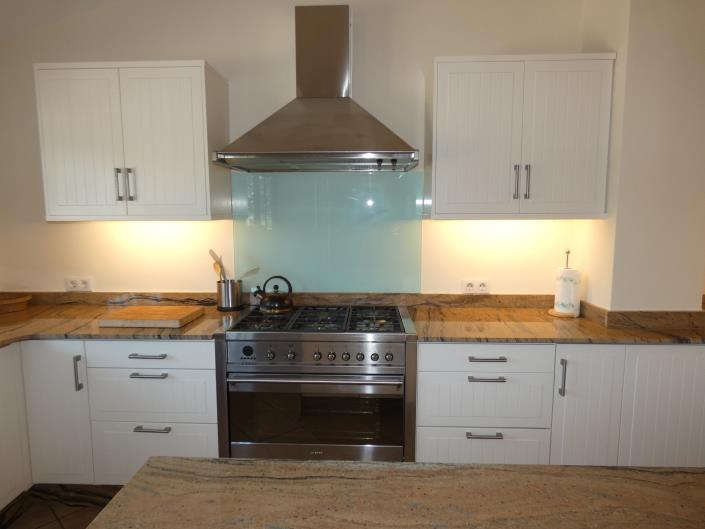 Image No.11-3 Bed Country Property for sale