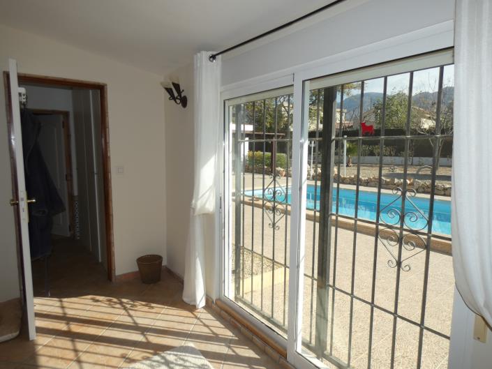 Image No.27-3 Bed Country Property for sale