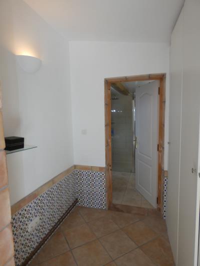 Image No.28-3 Bed Country Property for sale