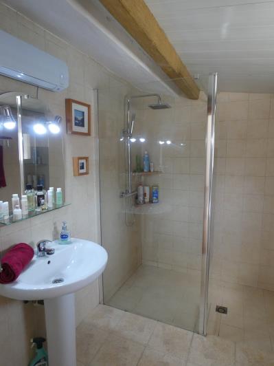 Image No.29-3 Bed Country Property for sale