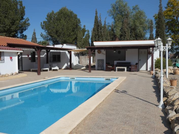 Image No.42-3 Bed Country Property for sale