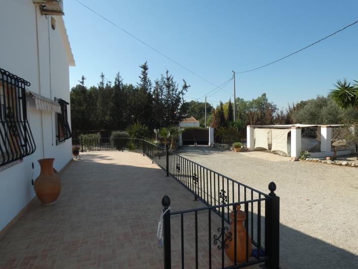 Image No.61-3 Bed Country Property for sale