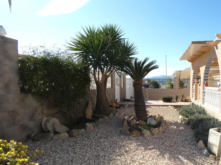 Image No.4-2 Bed Villa / Detached for sale