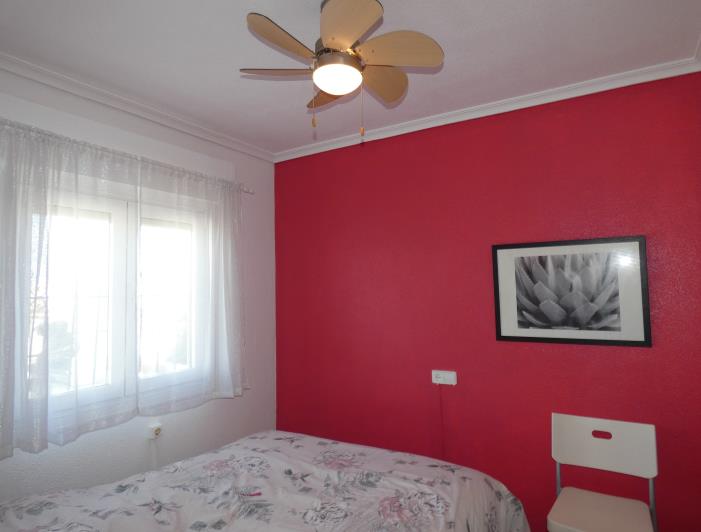 Image No.21-2 Bed Villa / Detached for sale