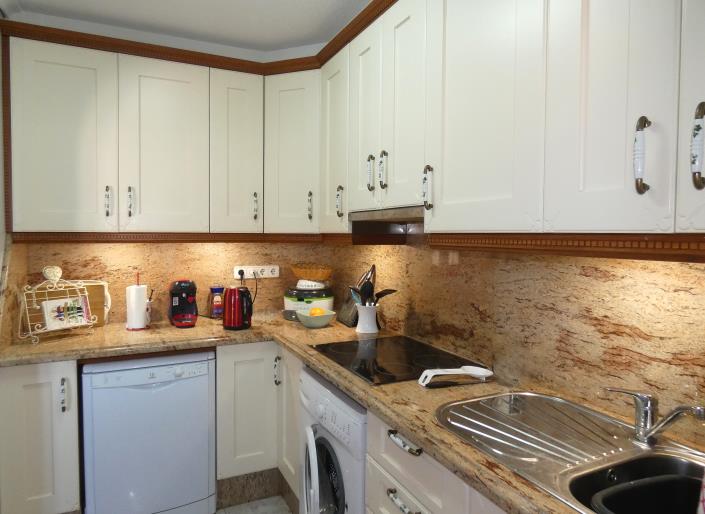 Image No.27-2 Bed Villa / Detached for sale