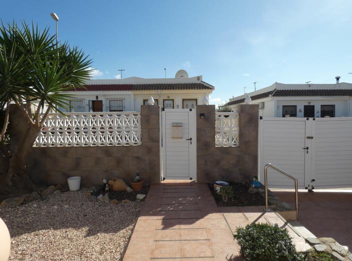 Image No.55-2 Bed Villa / Detached for sale