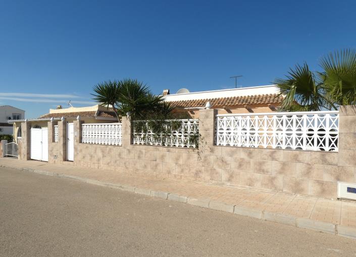 Image No.56-2 Bed Villa / Detached for sale