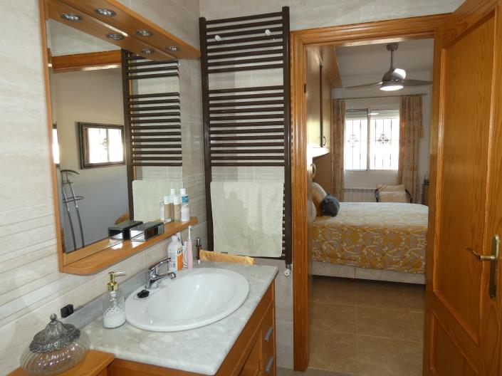 Image No.26-5 Bed Country Property for sale