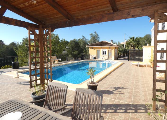 Image No.39-5 Bed Country Property for sale