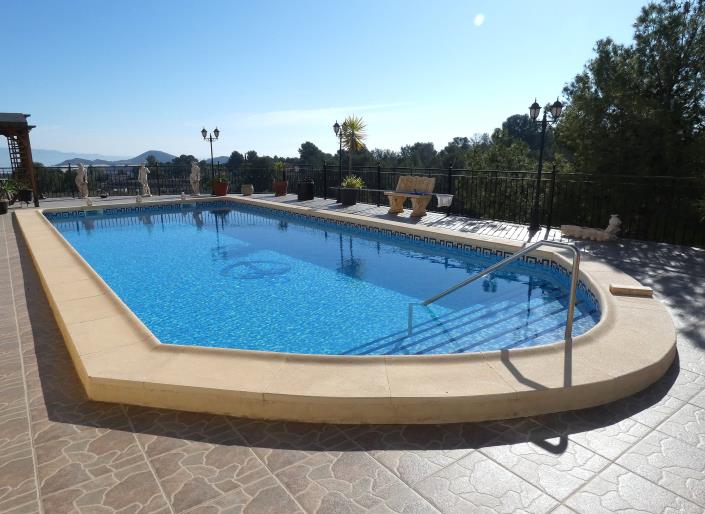 Image No.46-5 Bed Country Property for sale