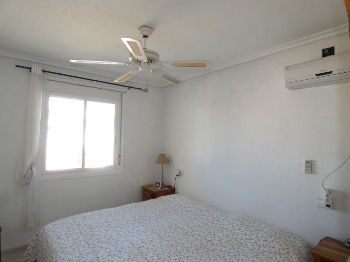 Image No.17-3 Bed Villa / Detached for sale