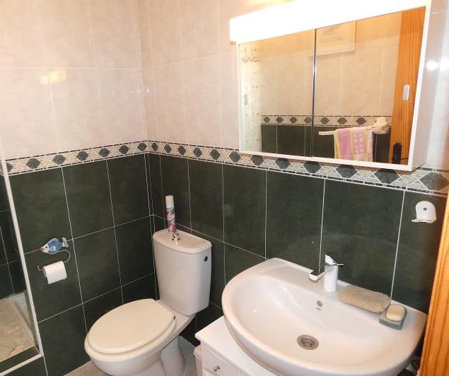 Image No.26-3 Bed Villa / Detached for sale