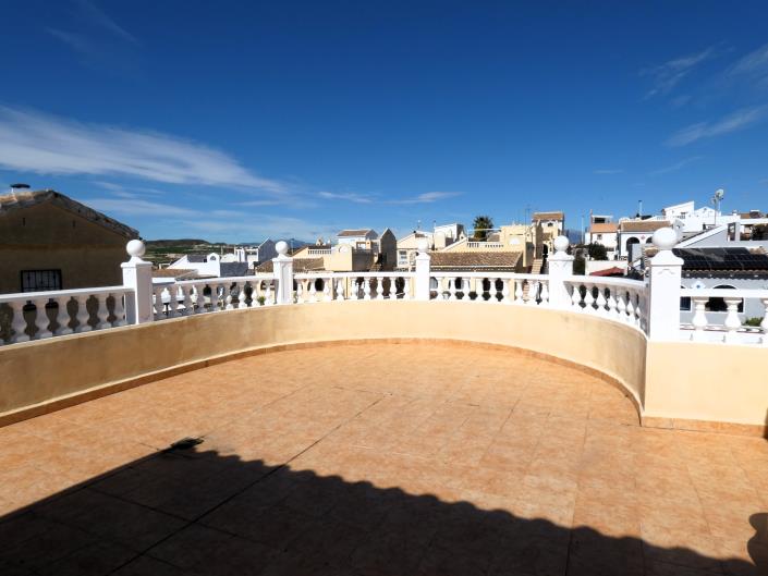 Image No.36-3 Bed Villa / Detached for sale