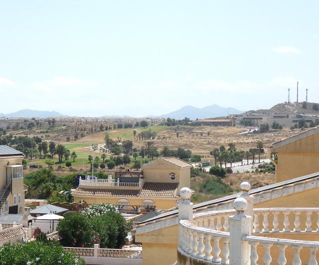 Image No.39-3 Bed Villa / Detached for sale