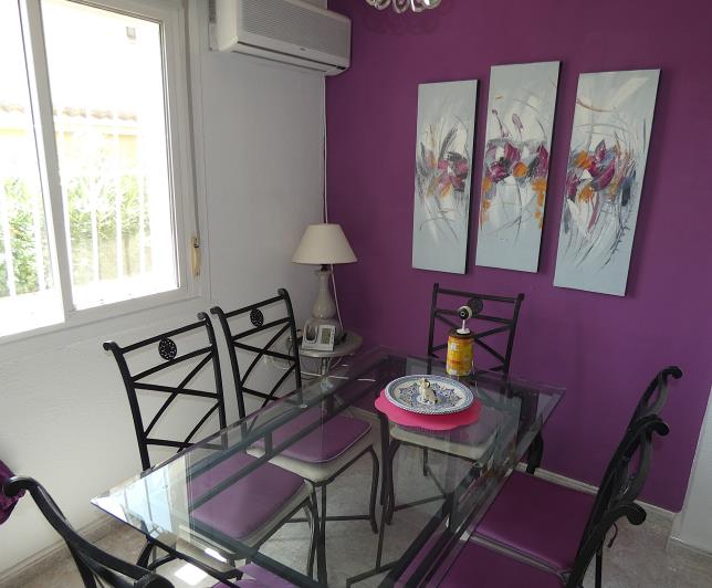 Image No.42-3 Bed Villa / Detached for sale