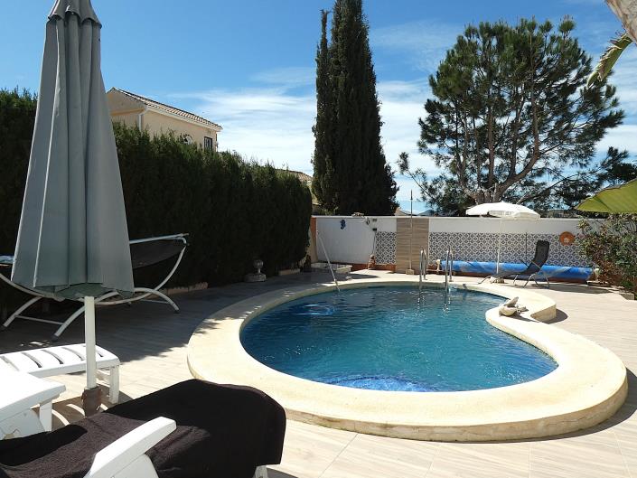 Image No.53-3 Bed Villa / Detached for sale