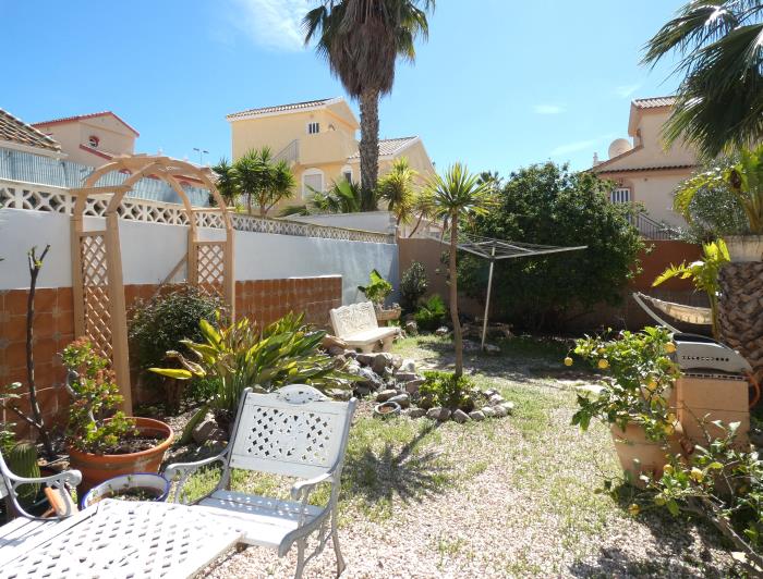 Image No.54-3 Bed Villa / Detached for sale