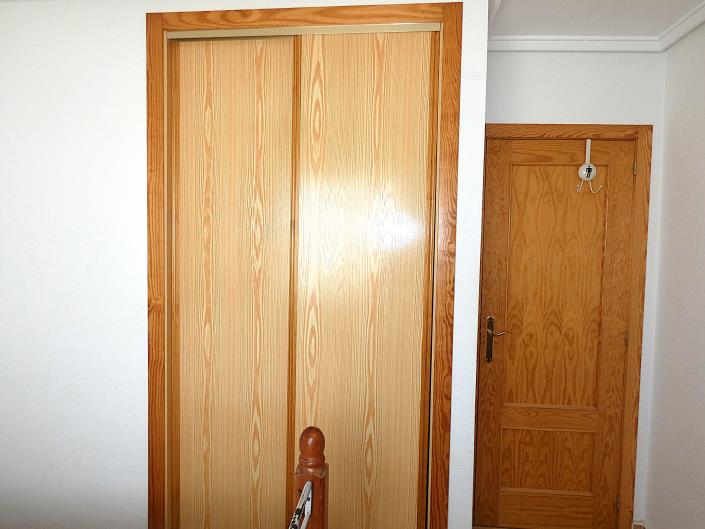 Image No.12-2 Bed Villa / Detached for sale