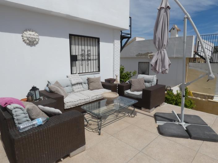 Image No.31-2 Bed Villa / Detached for sale