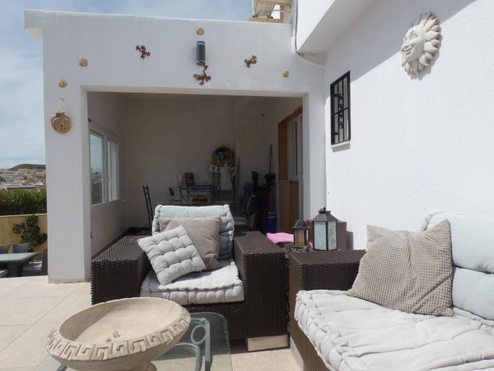 Image No.32-2 Bed Villa / Detached for sale