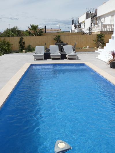 Image No.39-2 Bed Villa / Detached for sale