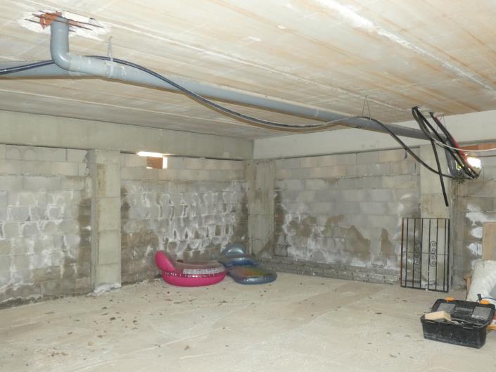 Image No.45-2 Bed Villa / Detached for sale