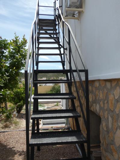 Image No.49-2 Bed Villa / Detached for sale