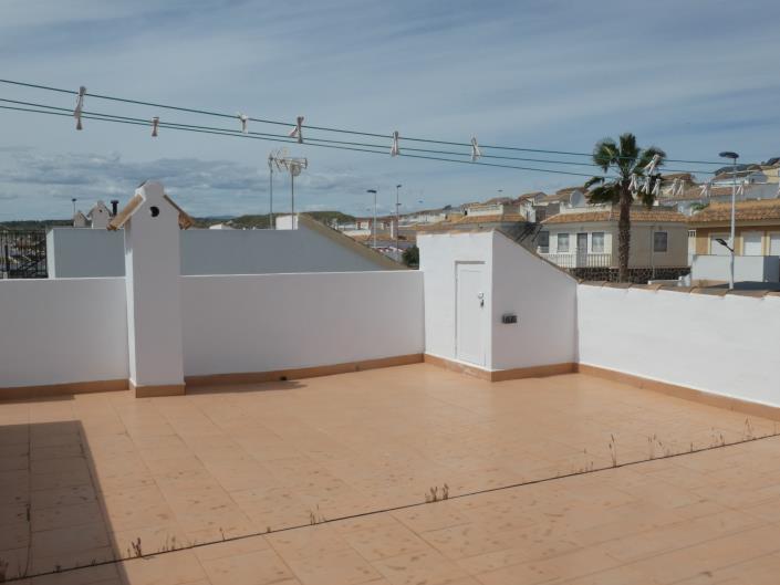 Image No.50-2 Bed Villa / Detached for sale