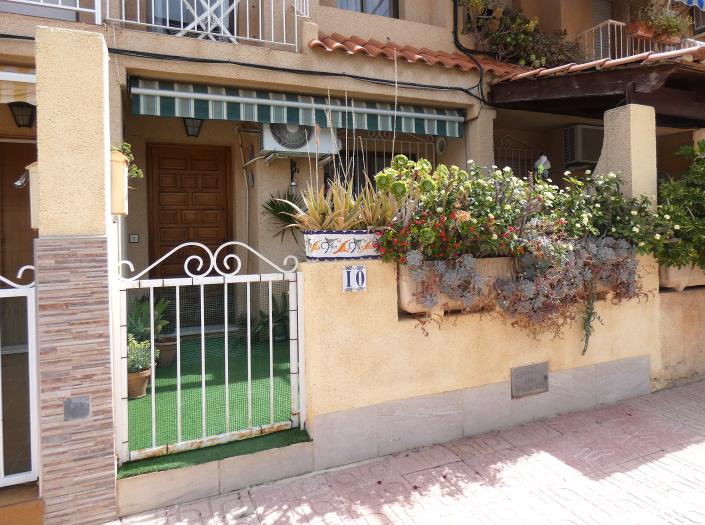 Image No.4-3 Bed Village House for sale