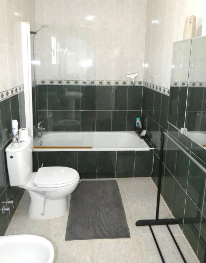 Image No.32-3 Bed Villa / Detached for sale