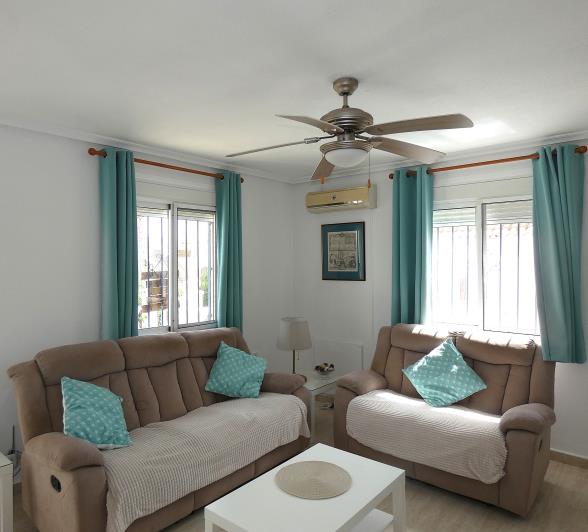 Image No.12-2 Bed Villa / Detached for sale