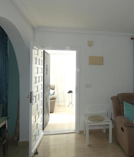 Image No.36-2 Bed Villa / Detached for sale