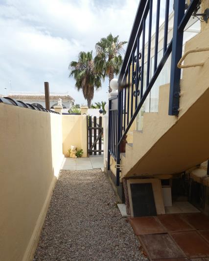 Image No.50-2 Bed Villa / Detached for sale