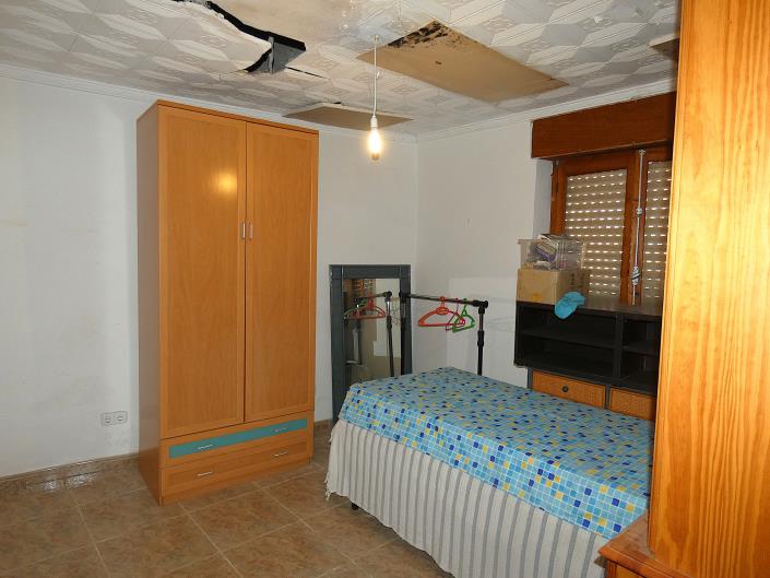 Image No.13-4 Bed House/Villa for sale