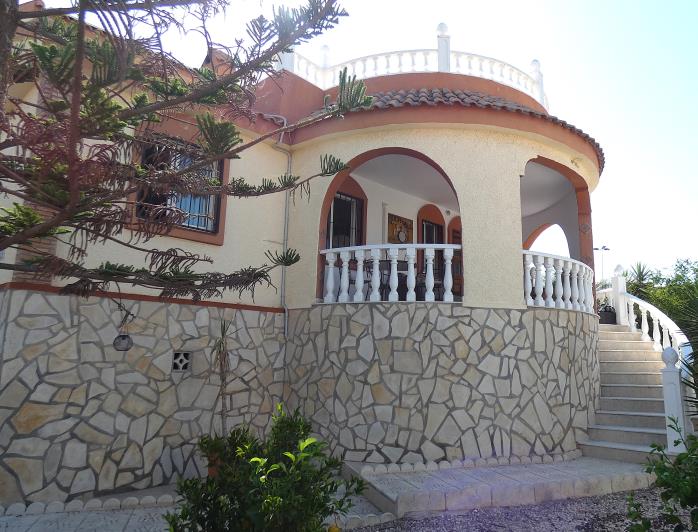 Image No.5-4 Bed Villa / Detached for sale