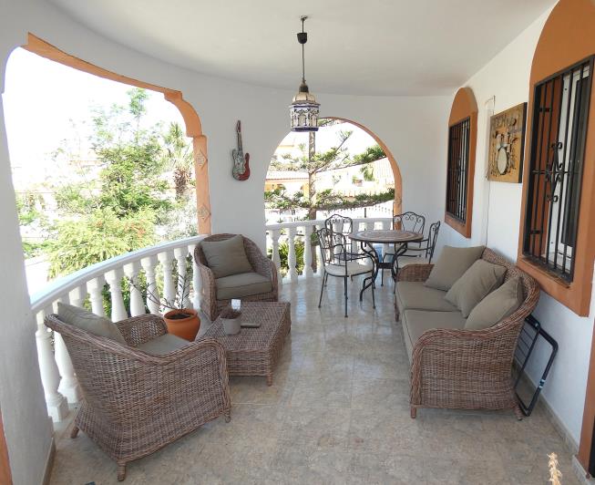 Image No.6-4 Bed Villa / Detached for sale