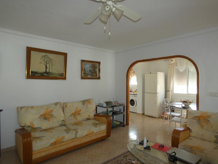 Image No.11-3 Bed Villa / Detached for sale