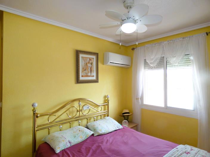 Image No.18-3 Bed Villa / Detached for sale